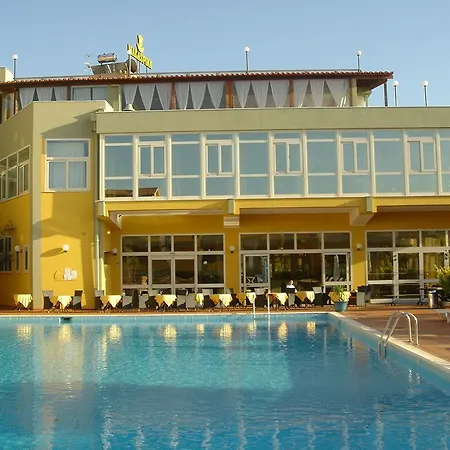 Hotel Club Malaspina 4*